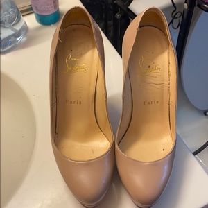 Beige Christian louboutin Bianca pumps